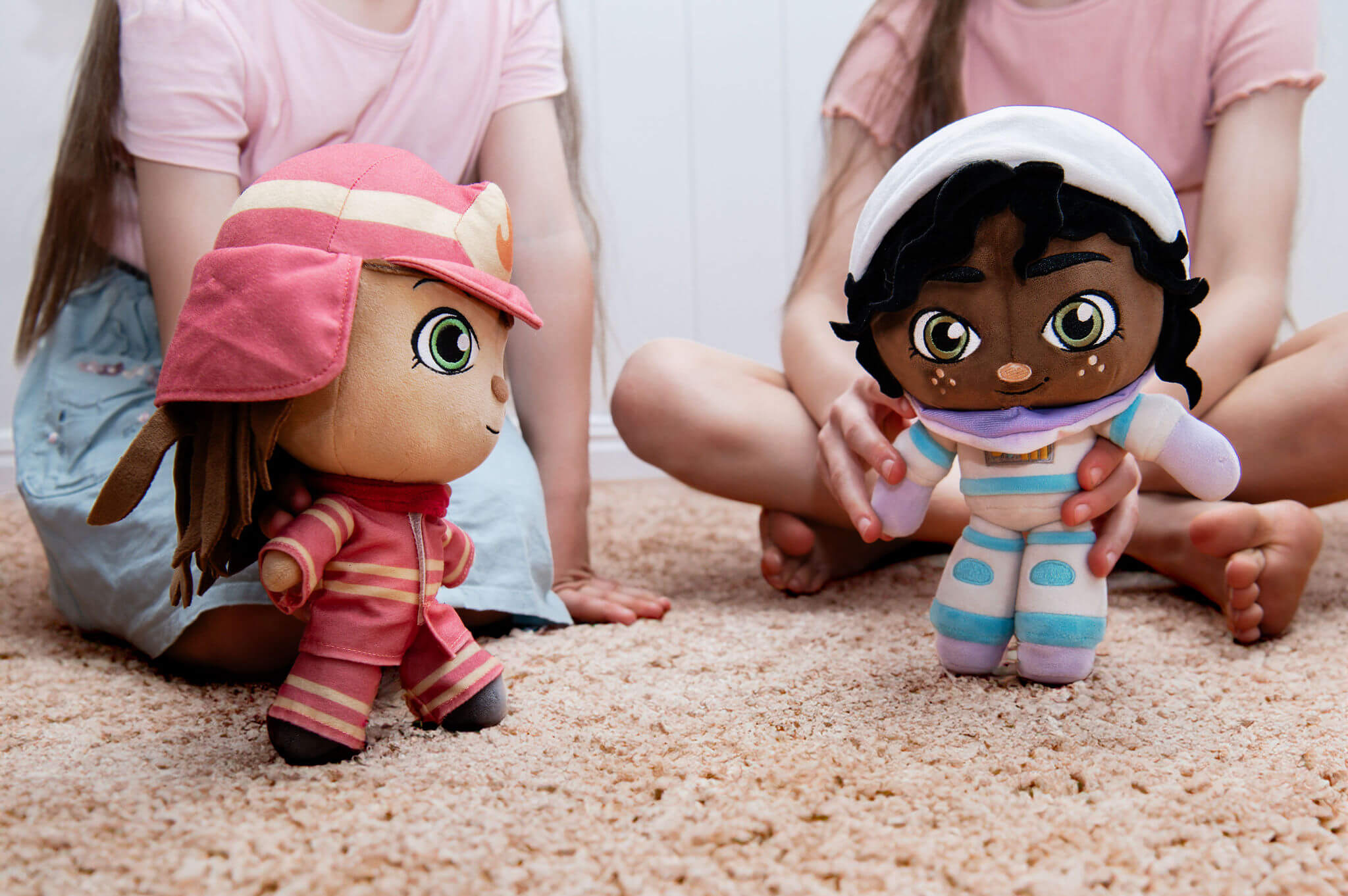 Launch time! Meet Venus & Felicity